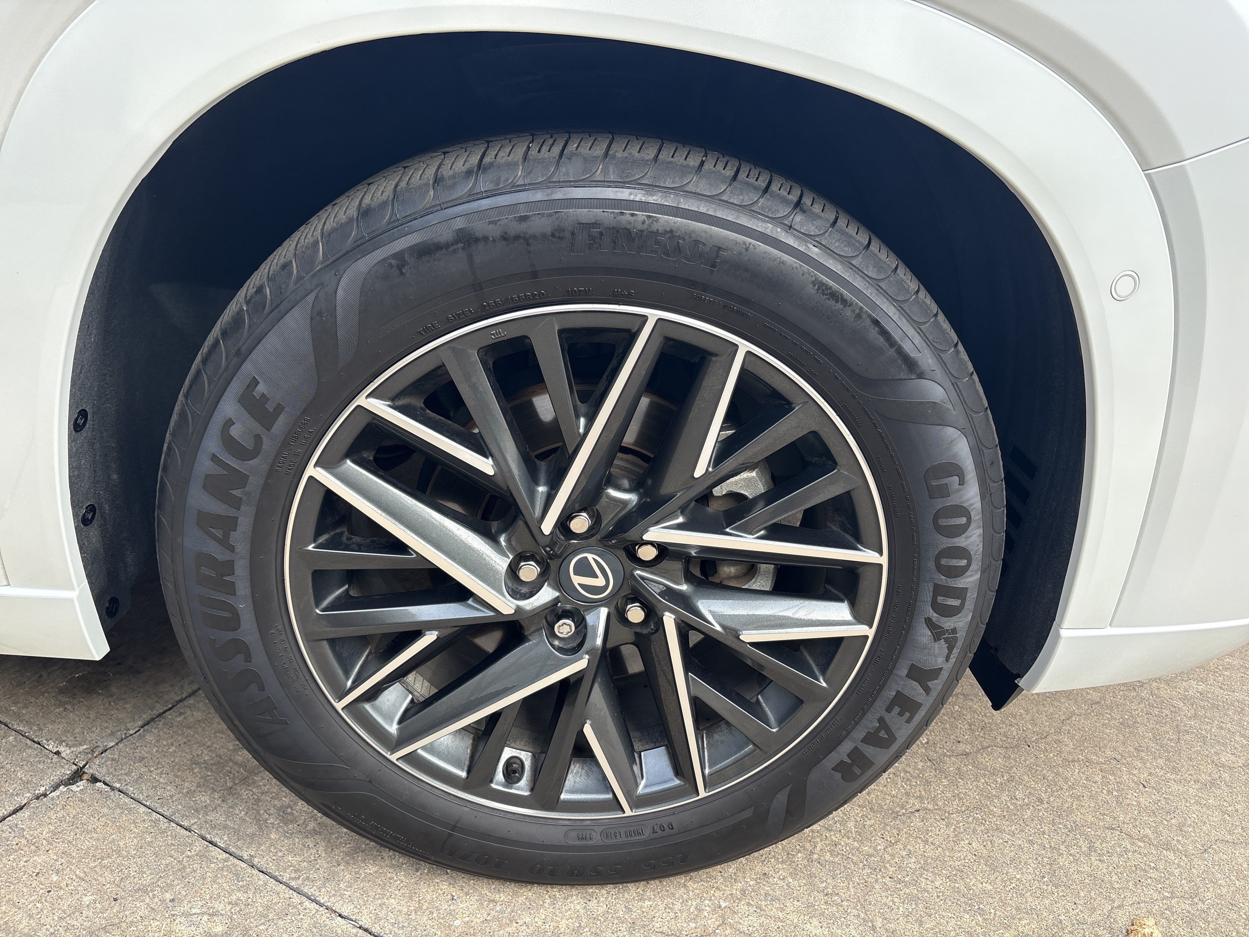 Used 2026 Lexus TX 350 AWD w/ Technology Package image 13