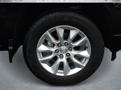 Certified 2022 Chevrolet Silverado 1500 Custom image 10