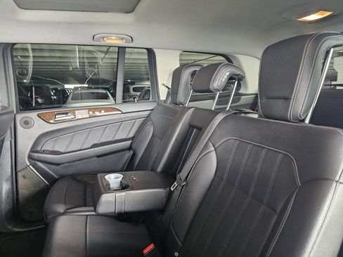 Used 2015 Mercedes-Benz GL 450 4MATIC image 8