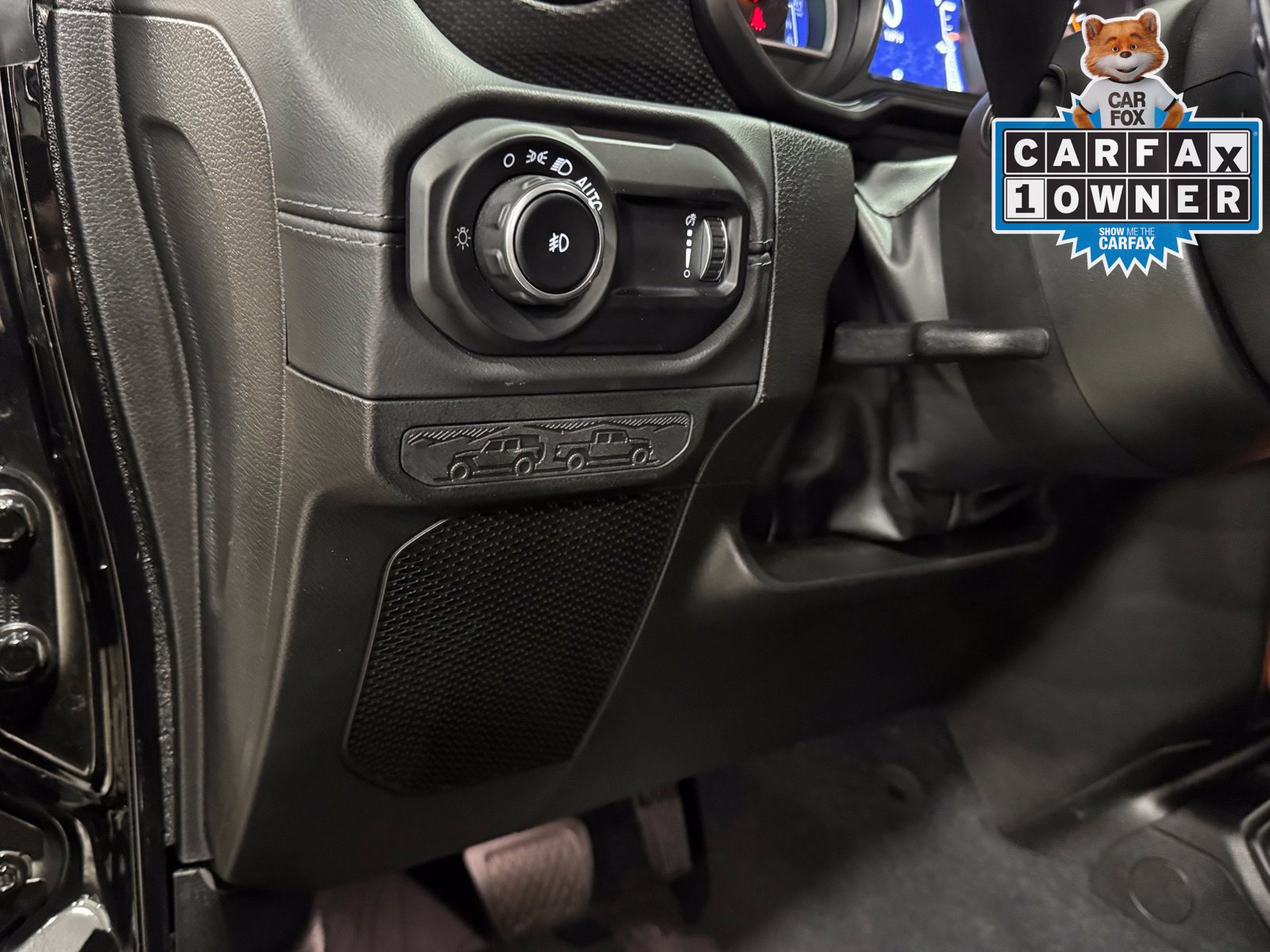 Used 2024 Jeep Wrangler Unlimited Rubicon AWD/4WD image 19