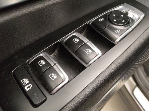 Used 2022 Kia Telluride SX w/ SX Prestige Package image 27