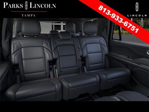 New 2025 Lincoln Navigator Reserve w/ Jet Appearance Package image 11