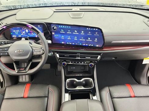 New 2026 Chevrolet Traverse RS AWD/4WD image 36