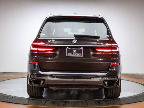 Certified 2023 BMW X7 xDrive40i w/ M Sport Package image 8