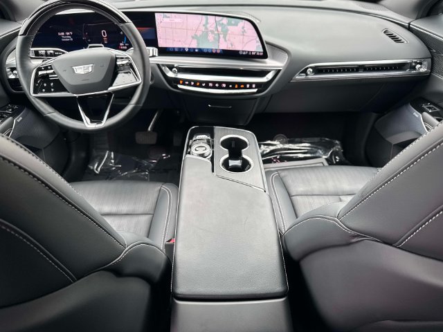 Certified 2024 Cadillac Lyriq Luxury w/ LPO, Floor Liner Package AWD/4WD image 15
