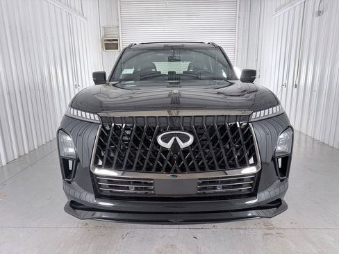 New 2026 INFINITI QX80 4WD image 2