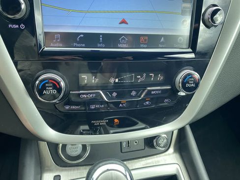 Used 2018 Nissan Murano SL w/ Cargo Package image 19