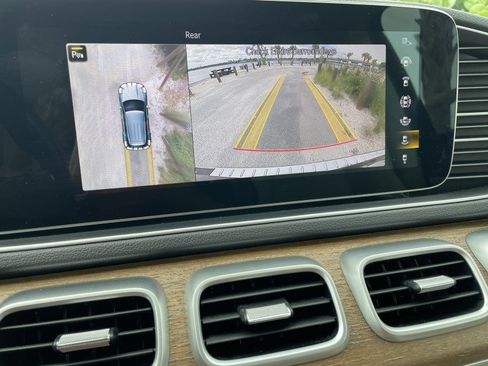 Used 2021 Mercedes-Benz GLE 350 GLE 350~ACCIDENT AVOIDANCE SYS image 33