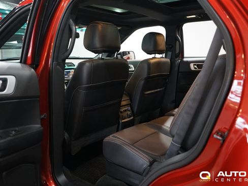 Used 2015 Ford Explorer Sport image 26