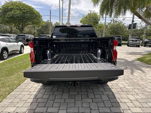 Used 2023 Chevrolet Silverado 1500 RST AWD/4WD image 28