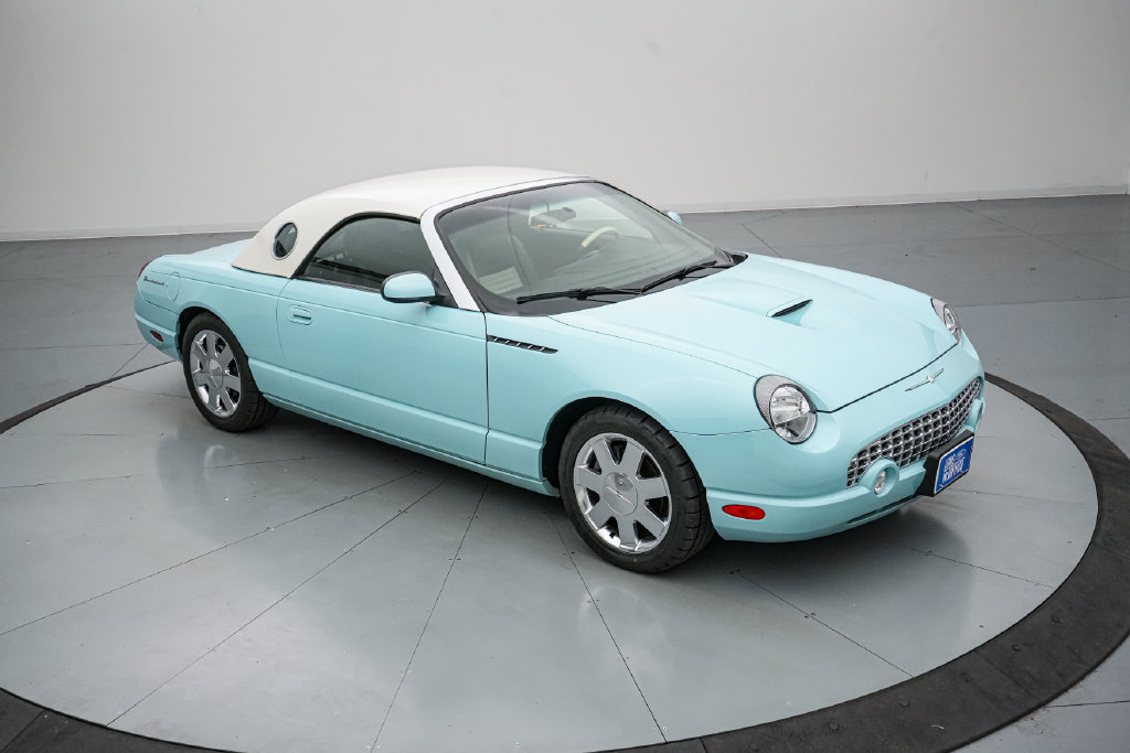 Used 2003 Ford Thunderbird RWD image 2