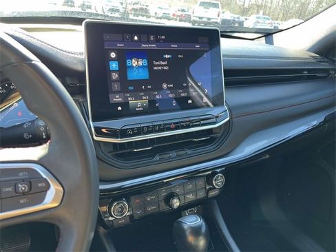 Used 2023 Jeep Compass Trailhawk image 25