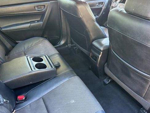 Used 2019 Toyota Corolla SE FWD image 30