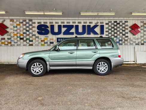 Used 2007 Subaru Forester 2.5X L.L. Bean AWD/4WD image 5