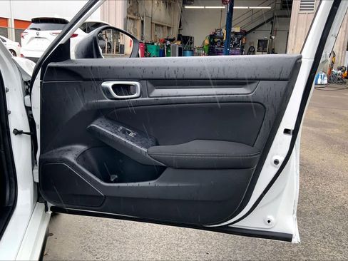 Used 2023 Honda Civic Sport image 22