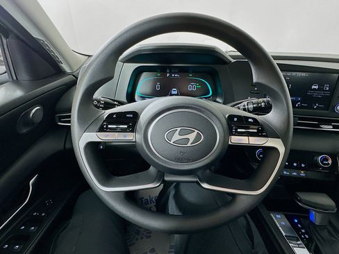 New 2026 Hyundai Elantra Blue FWD image 11