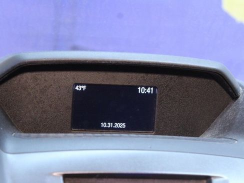 Used 2016 Ford Transit 150 XL image 25