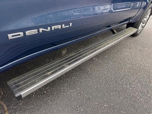 New 2026 GMC Sierra 1500 Denali w/ Denali Reserve Package AWD/4WD image 17