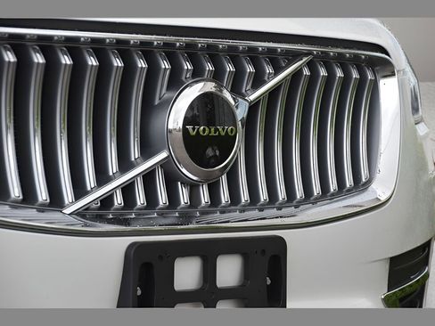 Used 2023 Volvo XC90 B6 Ultimate AWD/4WD image 10