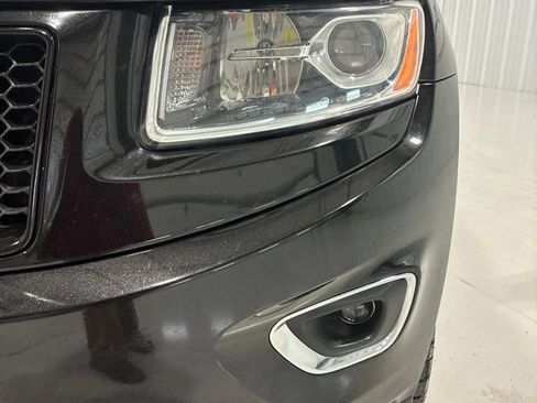 Used 2016 Jeep Grand Cherokee Limited AWD/4WD image 9