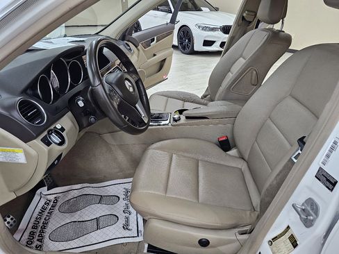 Used 2013 Mercedes-Benz C 300 Sport image 17