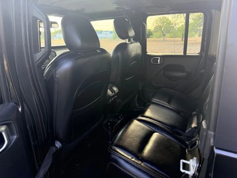 Used 2020 Jeep Gladiator Sport w/ Quick Order Package 24S image 22