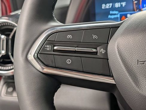 New 2027 Chevrolet Equinox LT FWD image 18