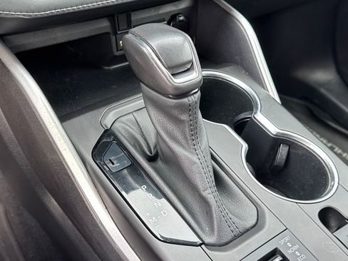 Used 2021 Toyota Highlander XSE image 16