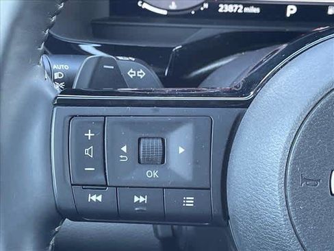 Used 2024 Nissan Pathfinder Platinum w/ Cargo Package FWD image 22