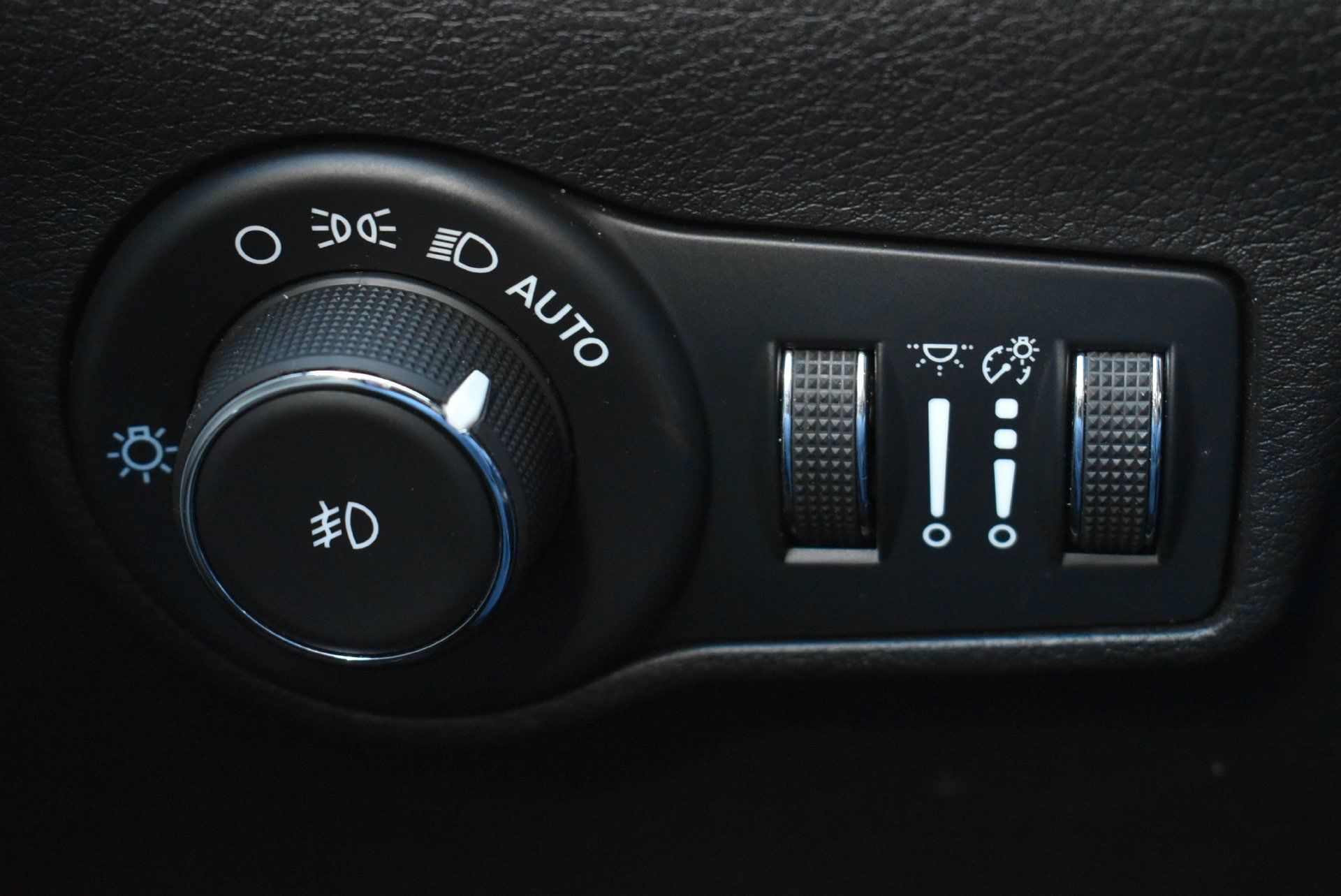 Used 2022 Jeep Compass Limited AWD/4WD image 18