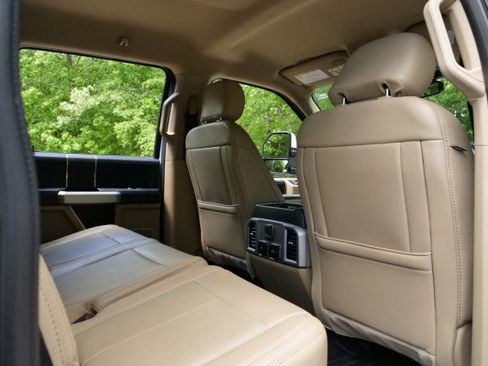 Used 2021 Ford F250 Lariat w/ Lariat Ultimate Package image 42