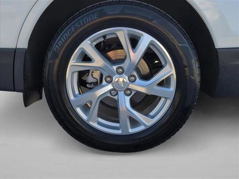 Used 2020 Chevrolet Equinox Premier image 6