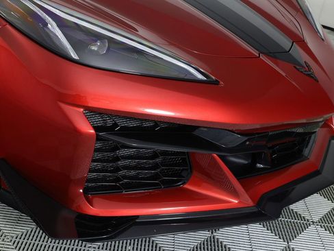 Used 2025 Chevrolet Corvette Z06 RWD image 44