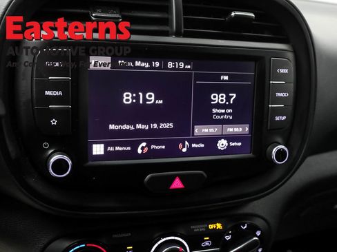 Used 2024 Kia Soul LX w/ Option Group 015 image 19