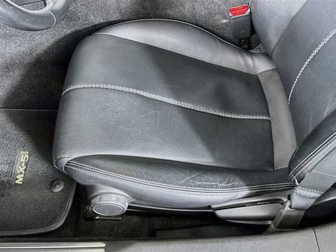 Used 2021 MAZDA MX-5 Miata RF Grand Touring RWD image 24