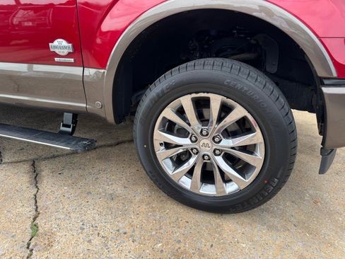 Used 2017 Ford F150 King Ranch w/ Equipment Group 601A Luxury AWD/4WD image 19