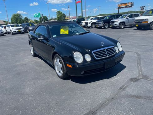 Used 2001 Mercedes-Benz CLK 430 Cabriolet image 2