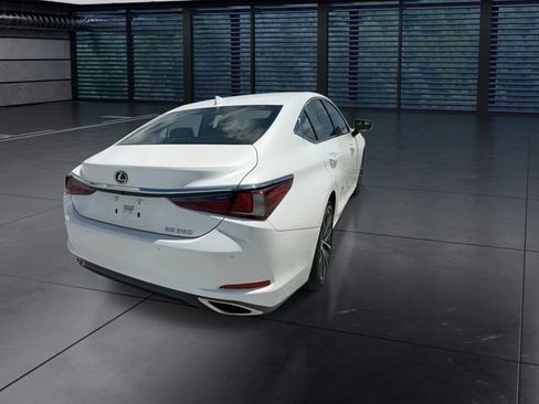 Certified 2025 Lexus ES 350 w/ Premium Package FWD image 8