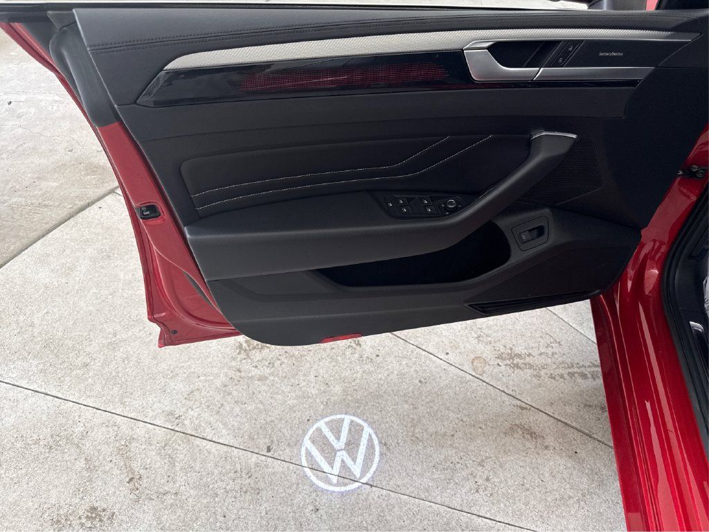 Used 2021 Volkswagen Arteon SEL Premium AWD/4WD image 33