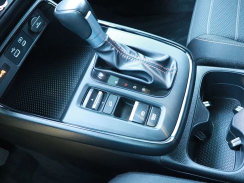 Certified 2025 Honda CR-V Sport image 17
