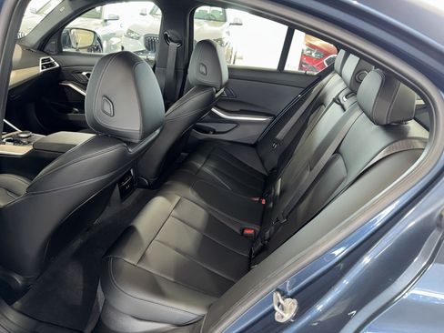 Used 2025 BMW 330i Sedan RWD image 15