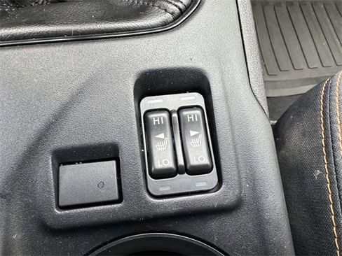 Used 2023 Subaru Crosstrek 2.0i Premium image 23