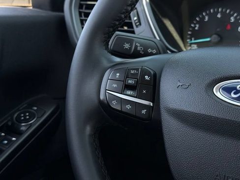 Certified 2022 Ford Escape SE w/ Convenience Package AWD/4WD image 10