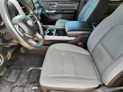 Used 2020 RAM 1500 Lone Star image 14