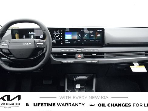 New 2026 Kia K4 EX FWD image 17