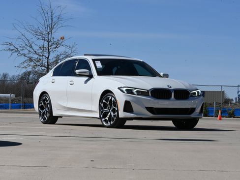 Used 2026 BMW 330i Sedan w/ Premium Package RWD image 1