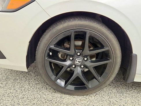 Used 2022 Honda Civic Sport image 9