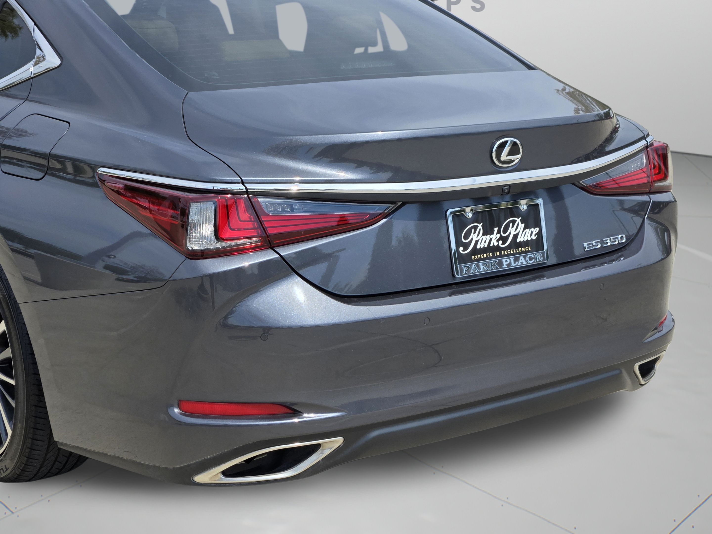 Used 2025 Lexus ES 350 w/ Premium Package FWD image 33