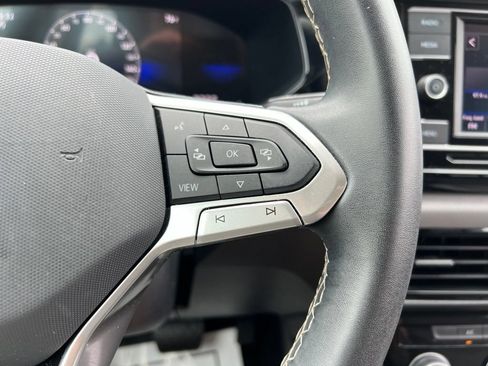 Certified 2023 Volkswagen Taos S FWD image 19