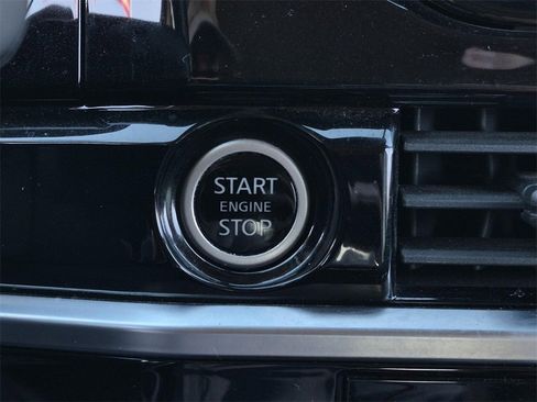 Used 2023 Nissan Pathfinder SV w/ SV Premium Package image 26